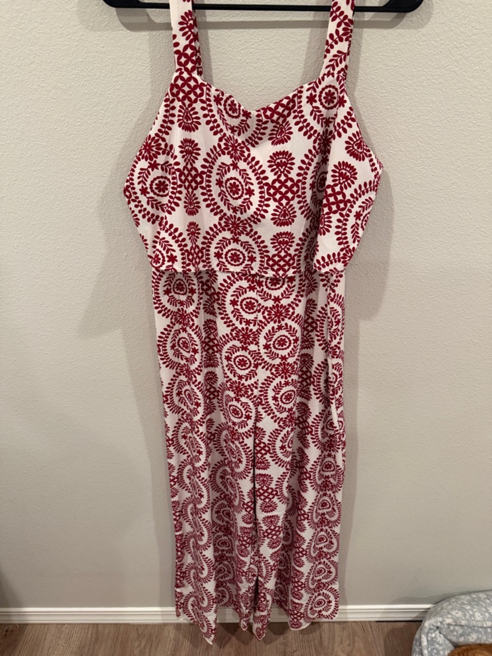 Red Print Sleeveless Jumpsuit — Casual Summer Romper